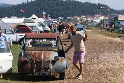 V Postojni so se zbrali spački z vseh koncev sveta