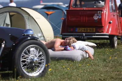 V Postojni so se zbrali spački z vseh koncev sveta