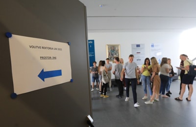 Rektorske volitve: Zaplet zaradi glasovanja študentov turistike