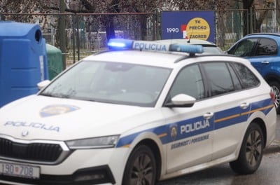 Pijani 26-letnik na prehodu za pešce pokosil peški in pobegnil, policisti so ga izsledili