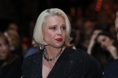 Urška Klakočar Zupančič: Kapica za bogataše bi bila boljša oznaka. Bi s cofki ali brez?