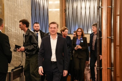 (INTERVJU) Konservativne sile se krepijo kot odziv na negotovost, krize, vojne, nemoč progresivnih politik