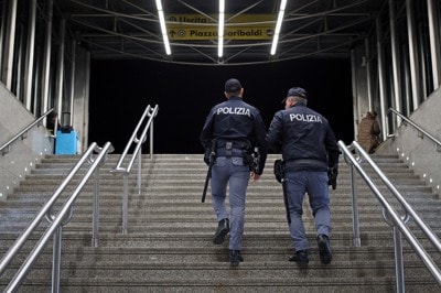 Italijanska policija aretirala neapeljskega mafijskega šefa na begu