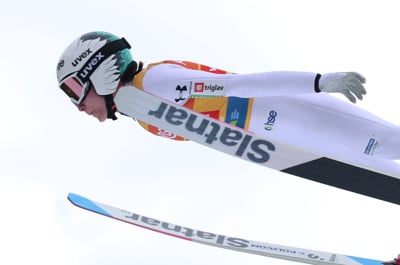 Fis objavila nov predlog koledarja za svetovni pokal v smučarskih skokih za sezono 2027. Kje bi bil finale?