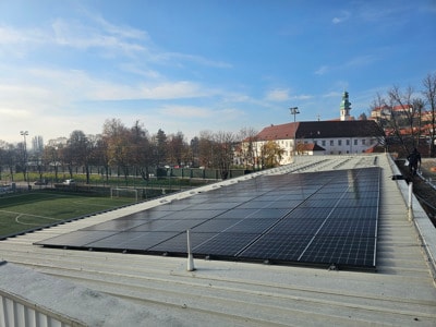 Na Ptuju kmalu sistem 17 sončnih elektrarn: Kateri javni objekti jih bodo dobili?