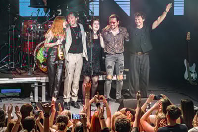 (FOTO) Terca na tišinu v Sloveniji: Kdo je Silente, ki s 13 let staro skladbo znova osvaja glasbene lestvice