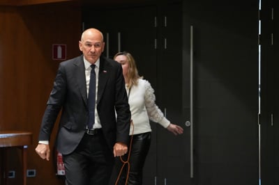 Janševa SDS objavila izhodišča za oblikovanje koalicije za uspešno Slovenijo