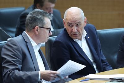 Janša o oblikovanju vlade: Če ugotovimo, da imamo opremo za gašenje požara, se bomo v to podali