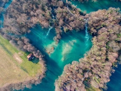 (FOTO) Kot v pravljici: Bosna in Hercegovina skriva naravno senzacijo, ki s svojo lepoto gane obiskovalce