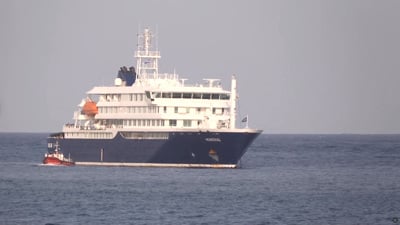 Pri potniku s križarke potrdili sev hantavirusa, ki se prenaša s človeka na človeka, začeli delno evakuacijo