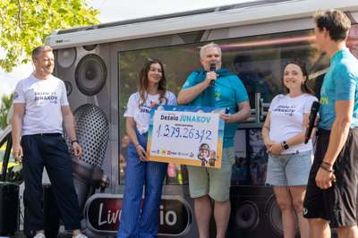 (FOTO) Slovenija zbrala rekordni znesek: Na počitnice bo odšlo največ otrok do zdaj