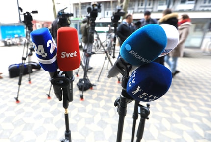 (KOMENTAR) Svoboda in preživetje medijev