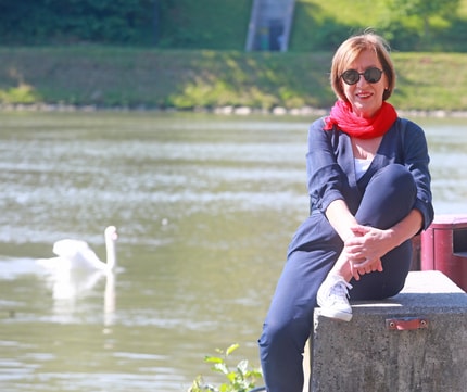 Vika Potočnik: Če je še kaj modrosti, bi iskala čim širšo koalicijo. Celo družine so razklane. Bo Janša odšel?