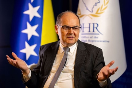 Schmidt naj bi odhajal s položaja visokega predstavnika mednarodne skupnosti v BiH