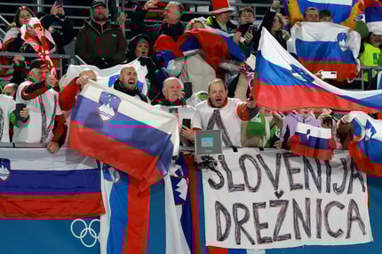 (OLIMPIJSKI DNEVNIK) Navijanje na službenem dopustu