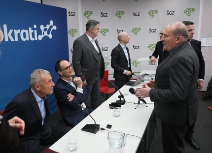 Demokrati Anžeta Logarja tudi o rešitvah za Maribor: Kako bi zaposlene v Avstriji privabili nazaj?