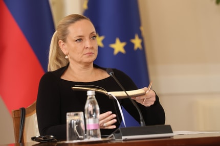 (PORTRET TEDNA) Katarina Bervar Sternad: Na drugi strani mreže