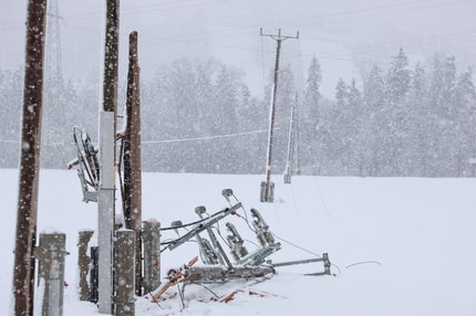 (KOMENTAR) Po električnem mrku