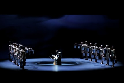 (POGLED) Kultura v politiki: Kritično zadržanje do sveta