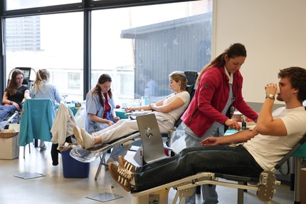 Študentje darovali rekordno količino krvi - največ v zadnjih 21 letih