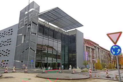 Incident na mariborski fakulteti: Zakaj sta profesor in študent fizično obračunala?