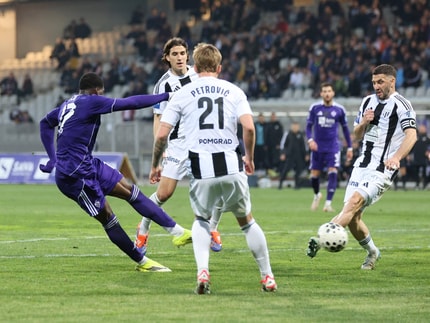 (FOTO) Maribor - Mura 3:0: Vijoličasti suvereno do polnega izkupička in bliže prvemu mestu