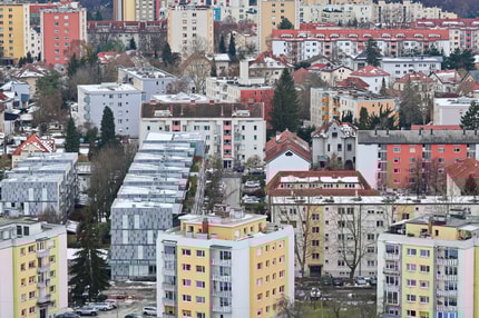 Slovenija med hišami in stanovanji: Kje živimo raje v primerjavi z Evropo
