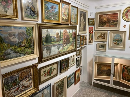 Razstava v Trafiki ob parku: Ob gobelinih nihče ni ravnodušen