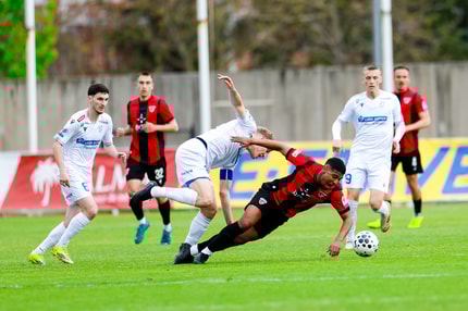 Prva liga: Primorski dvoboj Kopru, Maribor padel na tretje mesto