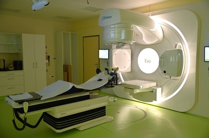 (FOTO) Dobra novica: Nov obsevalnik UKC Maribor je že v pogonu!