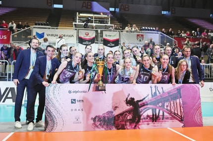 (ODZIVI) Maribor ostaja trdnjava slovenske odbojke: V veličastno zmago vtkano trdo vsakodnevno delo