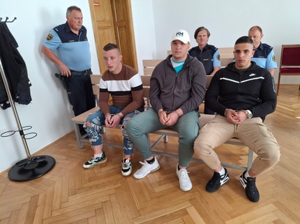Napadeni kmet: Najbolj me moti, da te pustijo takega, starega človeka, poškodovanega in izginejo