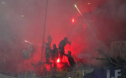 (TEMA) Po navijaških incidentih na večnem derbiju: NK Maribor sprejema kazen