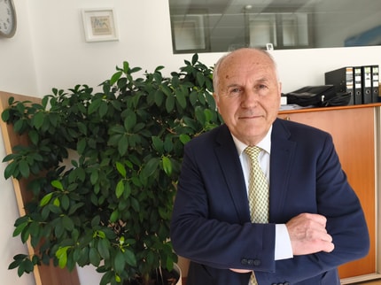 Težave in nejevolje z visokim predstavnikom mednarodne skupnosti v BiH