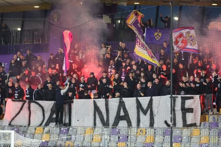 (FOTO) Maribor - Primorje 2:0: Niz porazov le prekinjen, Širvys in Soudani ob sporočilih viol za zmago