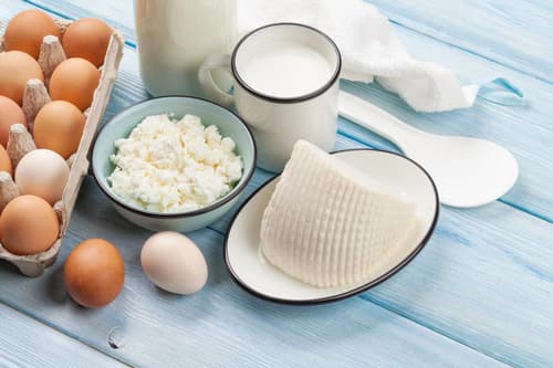 Znanstveniki odkrili: Ta hrana zmanjša tveganje za Alzheimerjevo bolezen