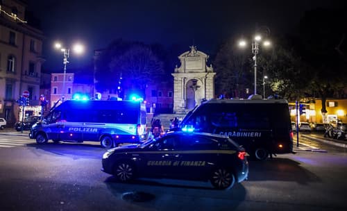 Zaradi ljubosumja je napadel, zabodel in oropal svojo partnerko