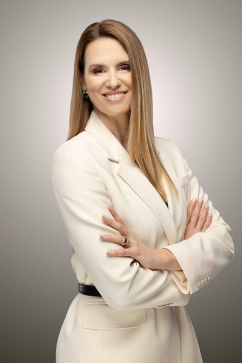 Mojca Kovač nova predsednica uprave banke Intesa Sanpaolo