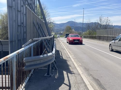 (FOTO) Zbor krajanov Trnovelj pri Celju: Nad dirkači bodo (bolj) bdeli policisti