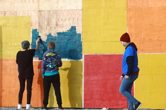 Srednja šola za oblikovanje Maribor: Zakaj dijaki slikajo na zid na Lentu