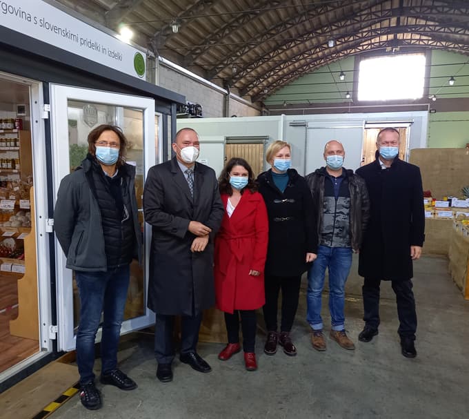 Minister za kmetijstvo Jože Podgoršek je obiskal Zeleno točko v Murski Soboti. Foto: Timotej MILANOV