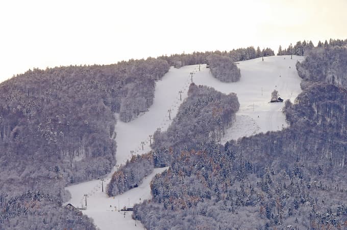 (FOTO) Mariborsko Pohorje: Prva brezplačna smuka na Arehu že v sredo

