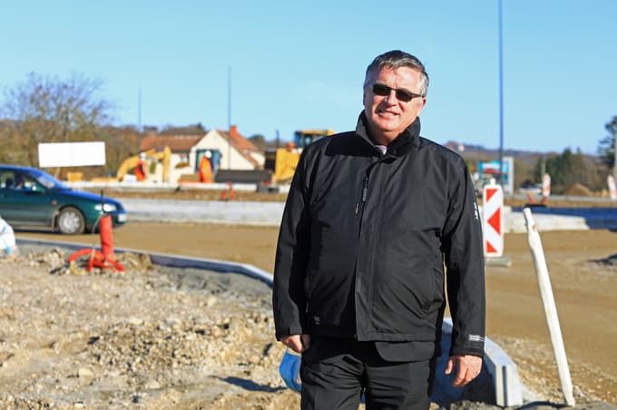 Tomaž Willenpart: "Če bi čakali na zadnjega lastnika, bi tukaj verjetno še nekaj let čakali na to cesto."