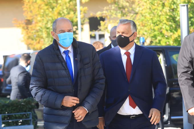 Janša o odpiranju šol, Sloveniji, ki "nikoli ne bo Madžarska", zgodovinski zaslugi koalicijskih partneric in "geniju, ki si že jutri zasluži Nobelovo nagrado"