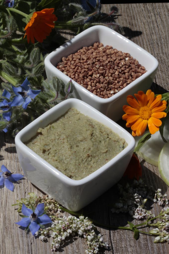 Domačnost se prebudi z vonjem po kruhu: Katera sestavina nikakor ne sme manjkati v tem živilu?