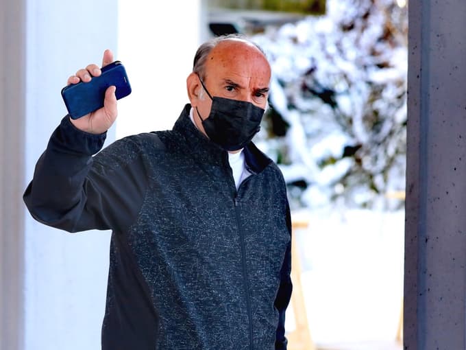 Danes se Ljubo Jasnič bori za to, da bo Slovenija sploh lahko nastopila na ekipni tekmi.