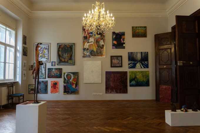 Lani je bil Mednarodni umetnostni sejem Maribor v Salzburškem dvorcu.