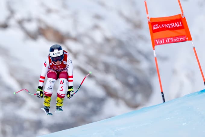 (VIDEO in FOTO) Grd padec Schmidhoferjeve v Val d'Iseru, Ilka Štuhec tik pod vrhom