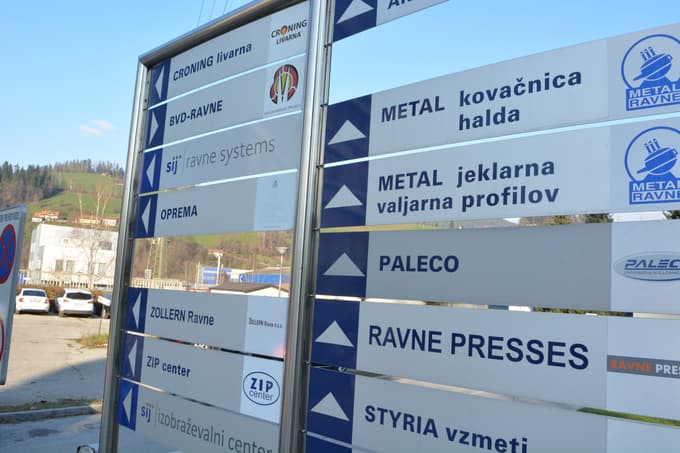 Jeklarska lokacija na Ravnah