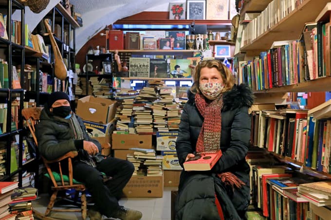 Rada in Marjan Miklavčič sta se prijavila na razpis mariborske občine in pričakujeta, da bo vodstvo pokazalo razumevanje za njun antikvariat. 